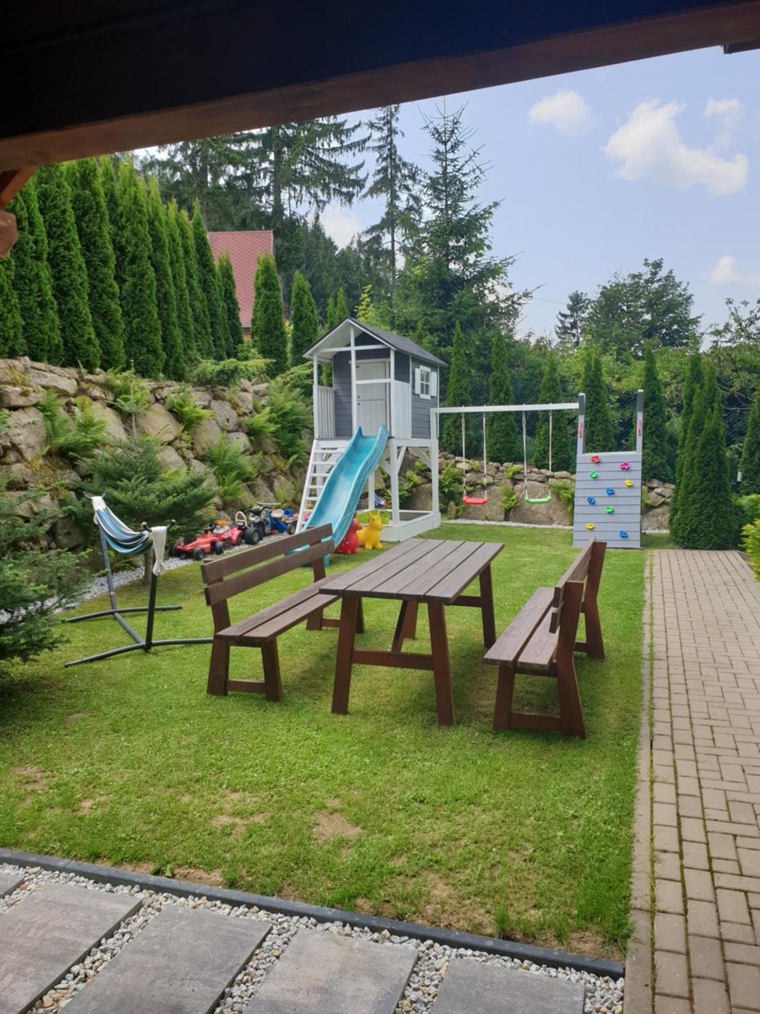 Villa Mila Apartamenty 卡尔帕奇 外观 照片
